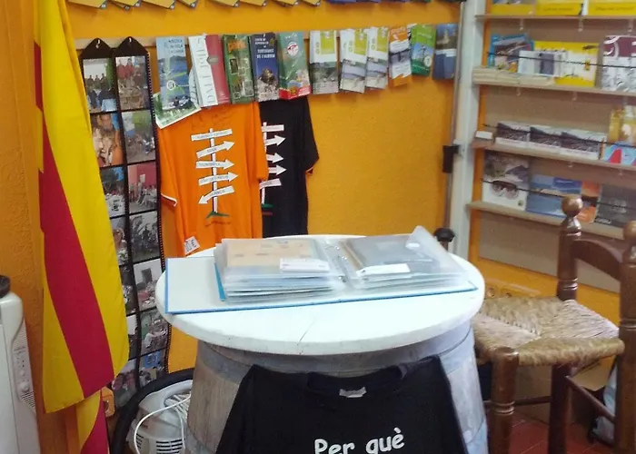 بيت شباب Alberg Costa Brava