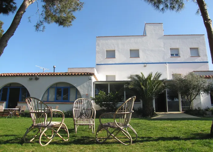 Alberg Costa Brava بيت شباب يانكا