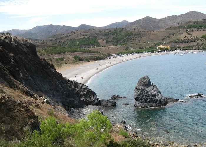بيت شباب Alberg Costa Brava *
