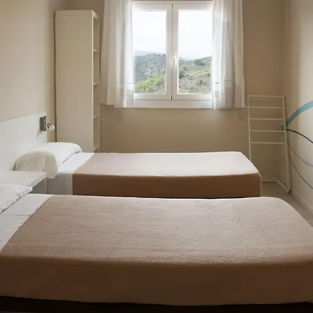 بيت شباب Alberg Costa Brava